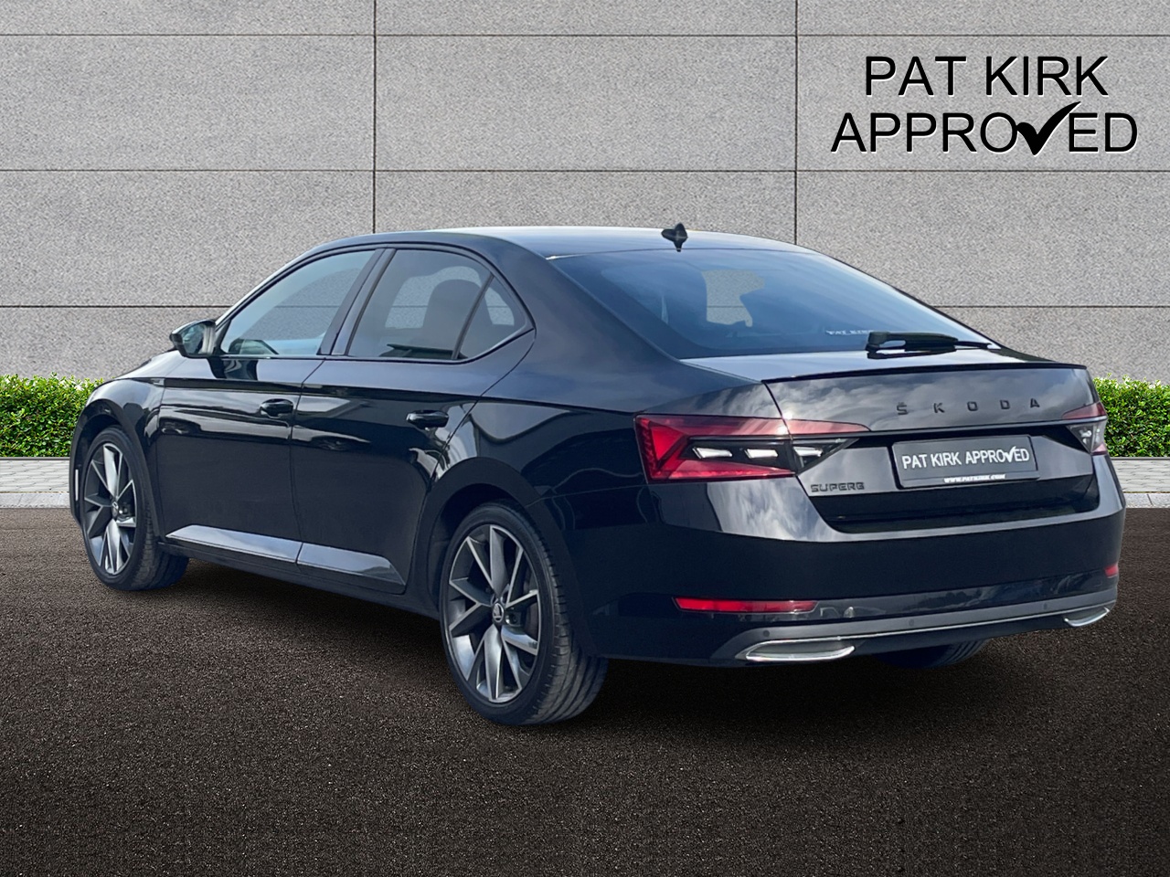 2024 Skoda SUPERB 2.0 TDI CR Sport Line Plus 5dr DSG - vehicle photo 2 for sale on PureCar