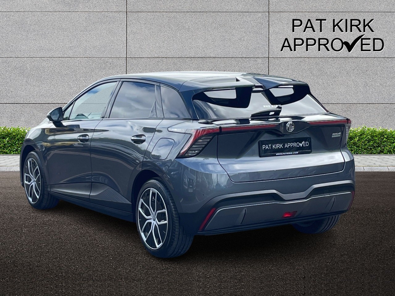 2024 MG Mg4 150kW Trophy EV Long Range 64kWh 5dr Auto - vehicle photo 3 for sale on PureCar