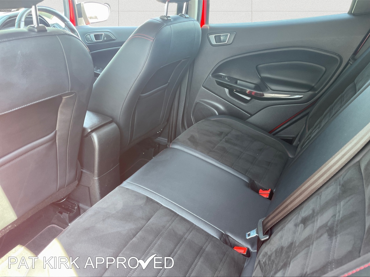 2018 Ford EcoSport 1.0 EcoBoost 140 ST-Line 5dr - vehicle photo 11 for sale on PureCar