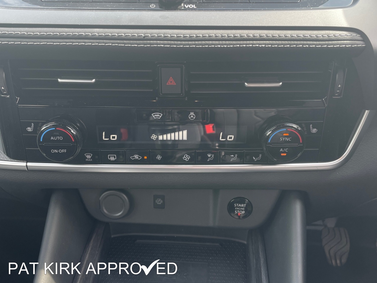2026 Nissan Qashqai 1.3 DiG-T MH Tekna 5dr - vehicle photo 24 for sale on PureCar