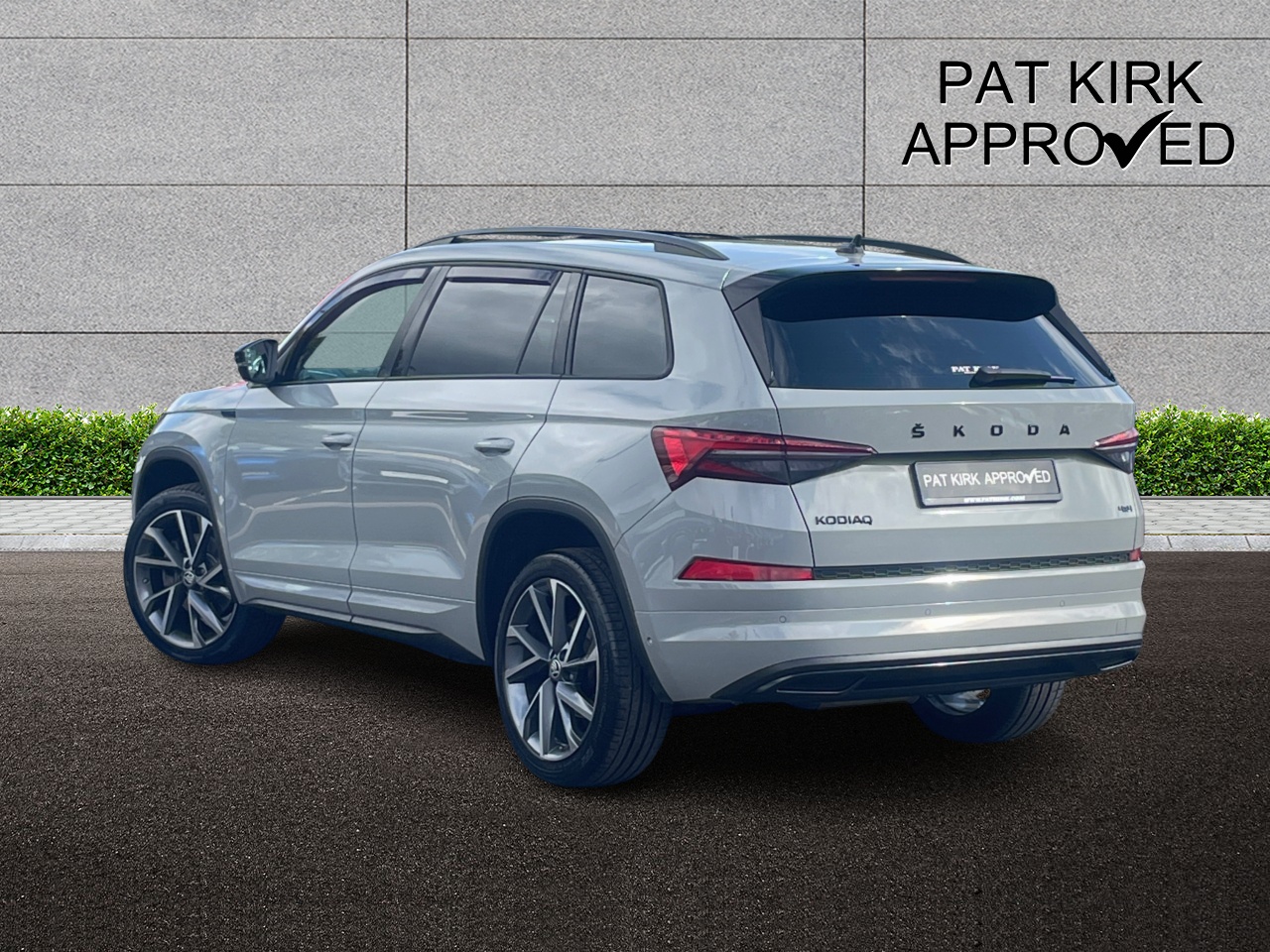 2024 Skoda KODIAQ 2.0 TDI 200 Sport Line 4x4 5dr DSG [7 Seat] - vehicle photo 2 for sale on PureCar