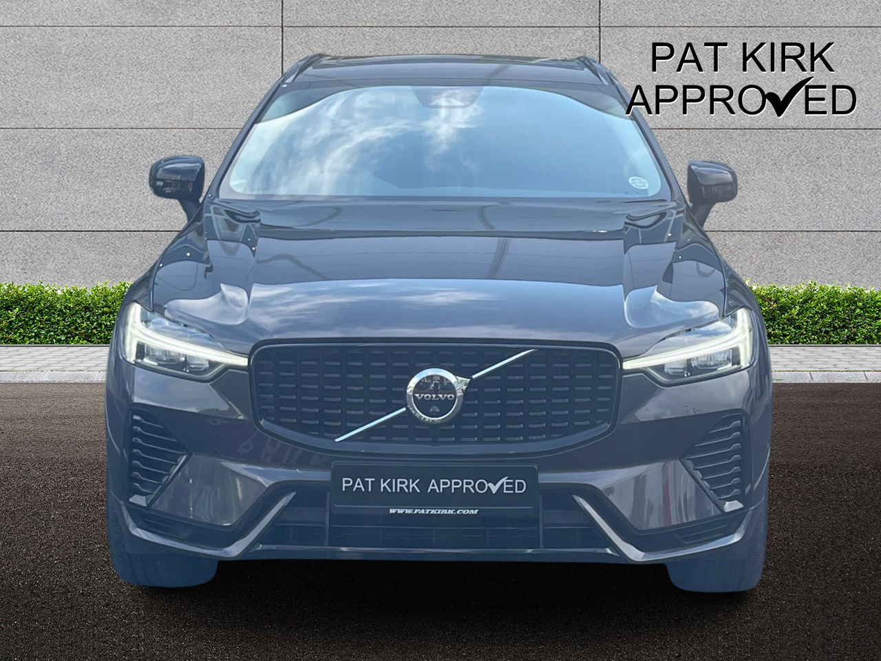 2023 Volvo XC60 2.0 T6 [350] RC PHEV Plus Dark 5dr AWD Geartronic - vehicle photo 13 for sale on PureCar