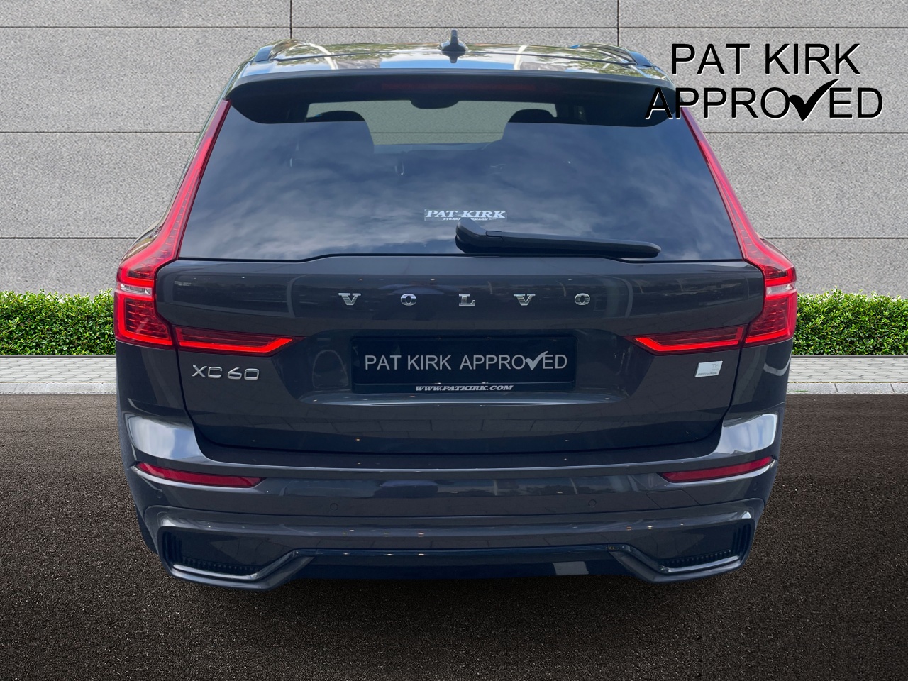 2023 Volvo XC60 2.0 T6 [350] RC PHEV Plus Dark 5dr AWD Geartronic - vehicle photo 14 for sale on PureCar