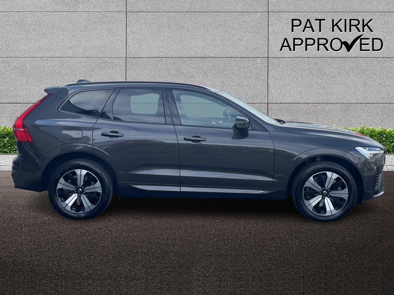 2023 Volvo XC60 2.0 T6 [350] RC PHEV Plus Dark 5dr AWD Geartronic - vehicle photo 3 for sale on PureCar