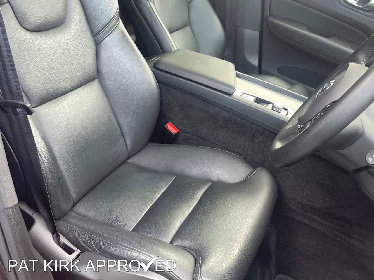 2023 Volvo XC60 2.0 T6 [350] RC PHEV Plus Dark 5dr AWD Geartronic - vehicle photo 9 for sale on PureCar
