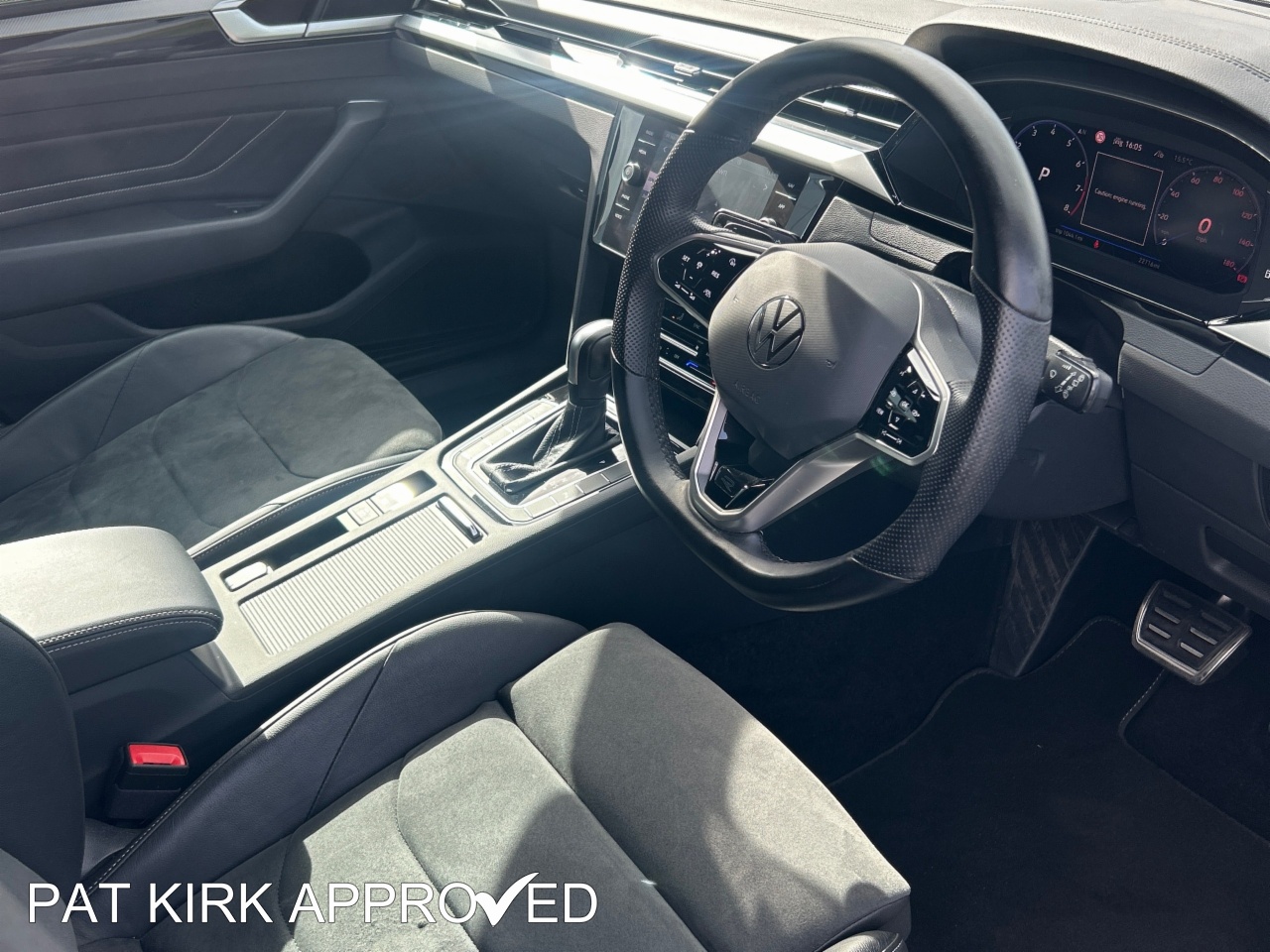 2023 Volkswagen Arteon 2.0 TSI R-Line 5dr DSG - vehicle photo 4 for sale on PureCar