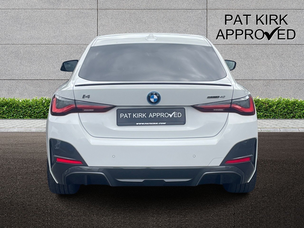 2024 BMW i4 250kW eDrive40 M Sport 83.9kWh 5dr Auto [Pro Pack] - vehicle photo 15 for sale on PureCar