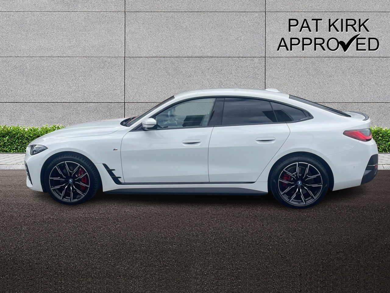 2024 BMW i4 250kW eDrive40 M Sport 83.9kWh 5dr Auto [Pro Pack] - vehicle photo 16 for sale on PureCar