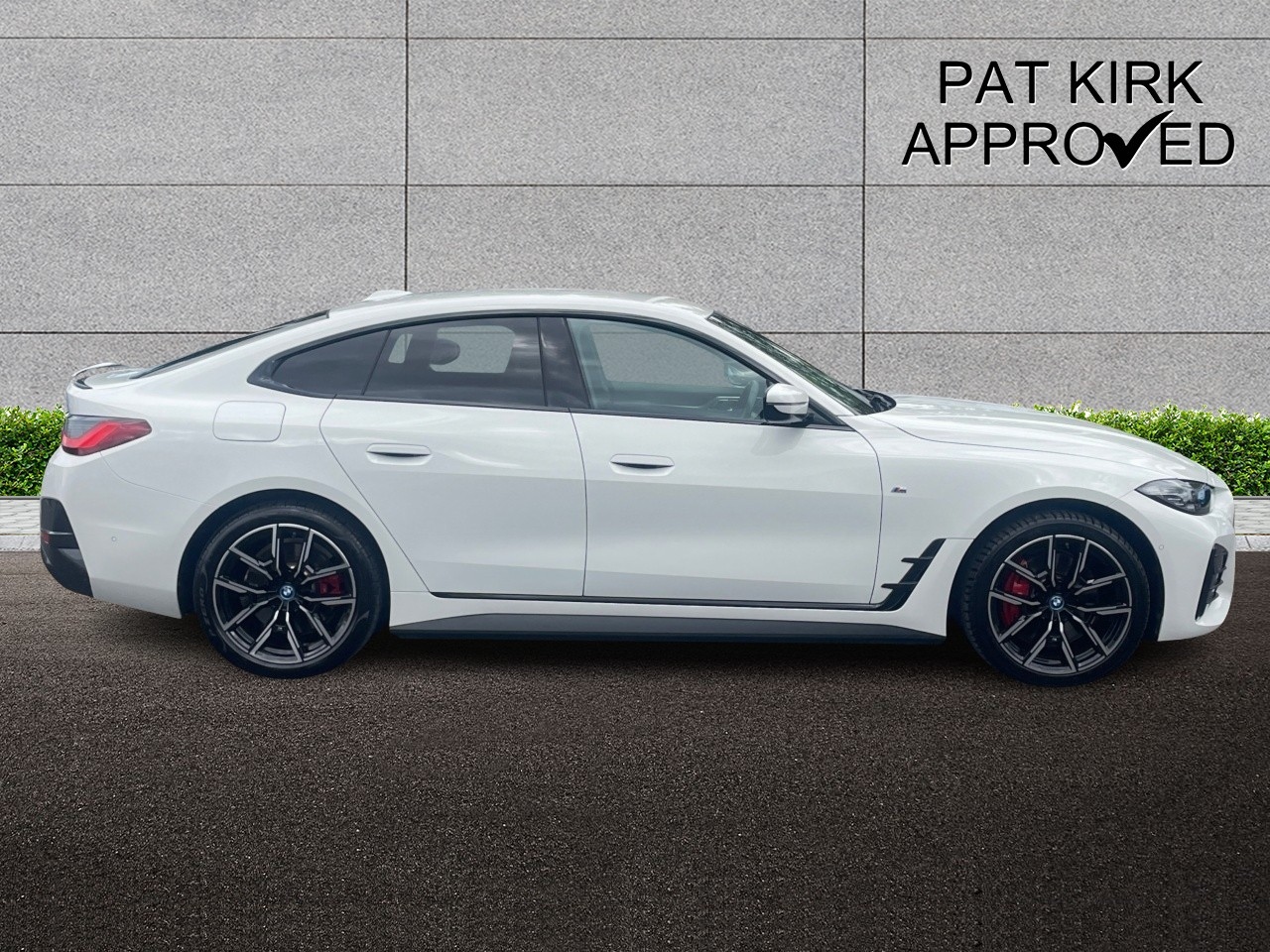 2024 BMW i4 250kW eDrive40 M Sport 83.9kWh 5dr Auto [Pro Pack] - vehicle photo 4 for sale on PureCar