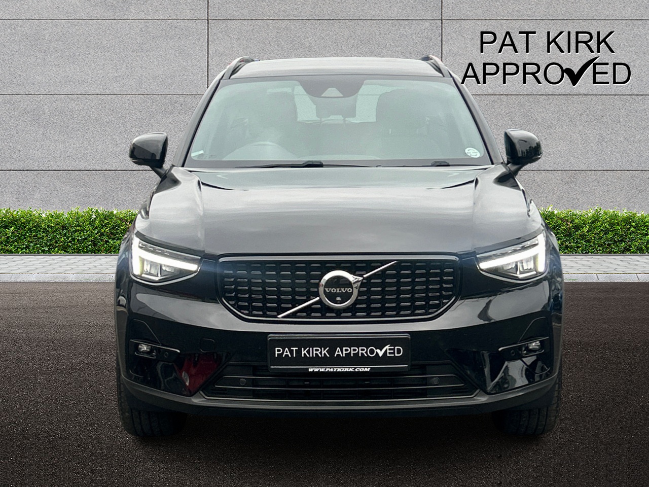 2023 Volvo XC40 1.5 T4 Recharge PHEV Plus Dark 5dr Auto - vehicle photo 13 for sale on PureCar