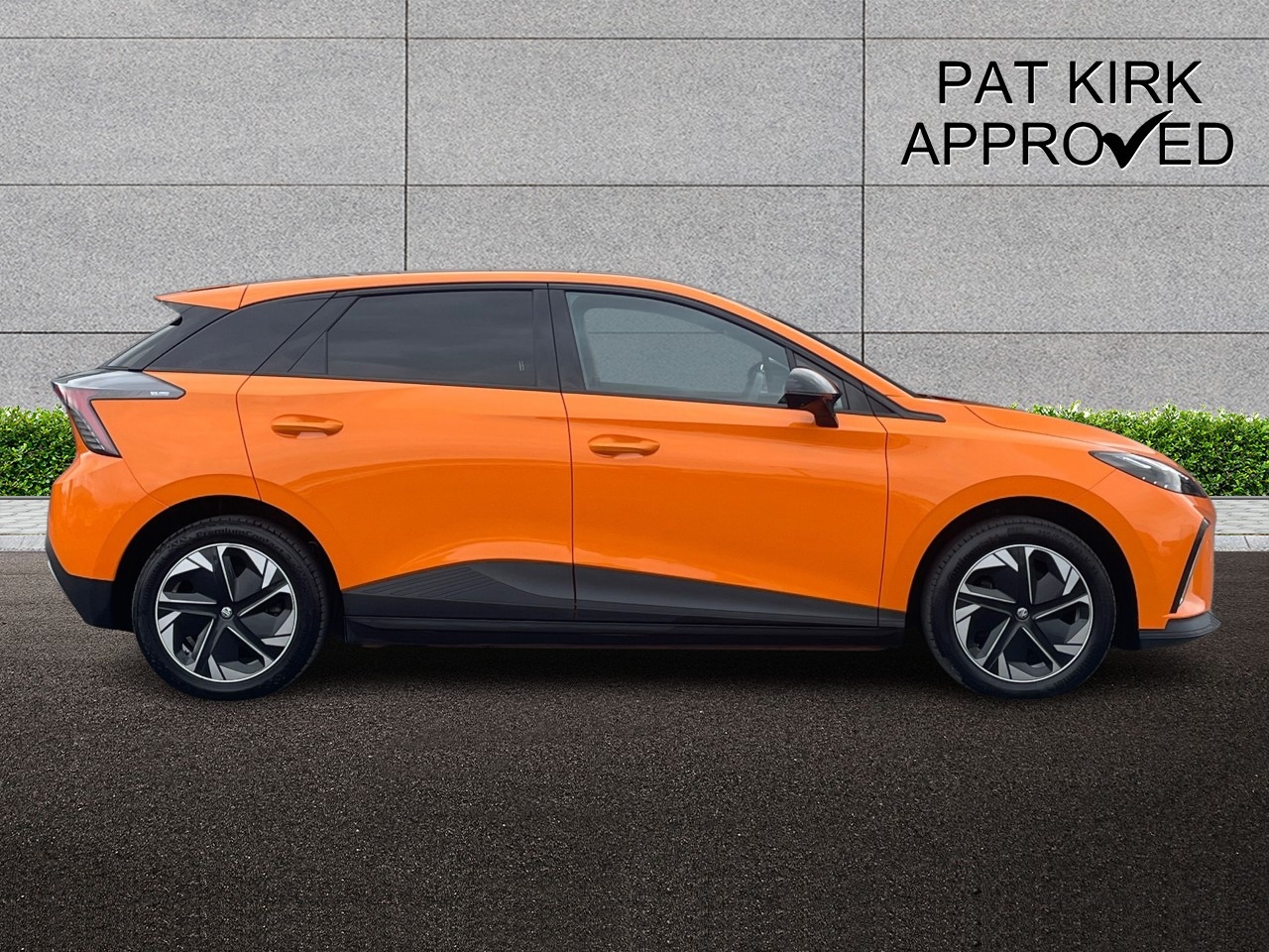 2023 MG Mg4 150kW Trophy EV Long Range 64kWh 5dr Auto - vehicle photo 4 for sale on PureCar