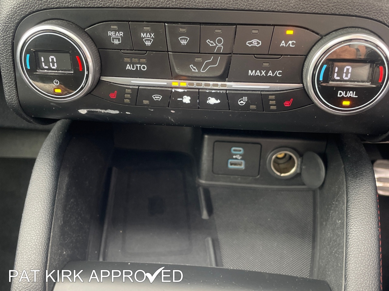 2020 Ford Kuga 2.0 EcoBlue mHEV ST-Line X 5dr - vehicle photo 24 for sale on PureCar