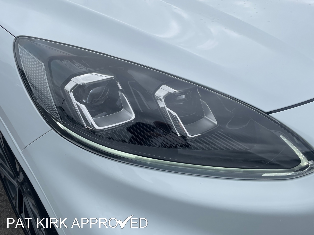 2020 Ford Kuga 2.0 EcoBlue mHEV ST-Line X 5dr - vehicle photo 25 for sale on PureCar