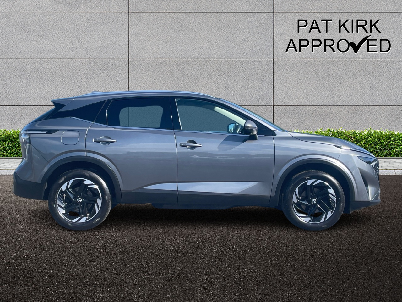 2024 Nissan Qashqai 1.3 DiG-T MH N-Connecta 5dr - vehicle photo 3 for sale on PureCar