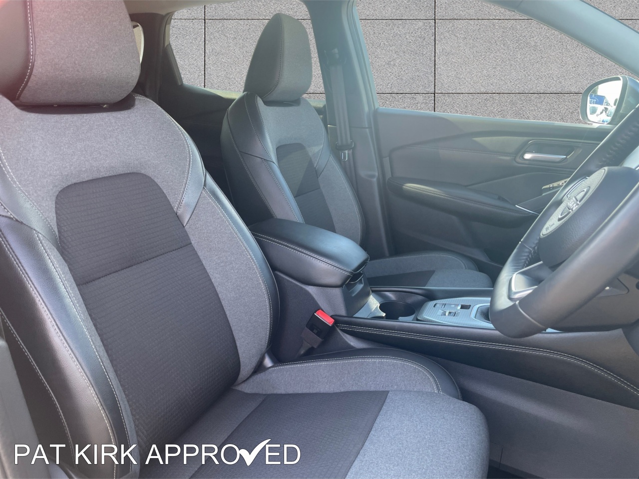 2024 Nissan Qashqai 1.3 DiG-T MH N-Connecta 5dr - vehicle photo 6 for sale on PureCar