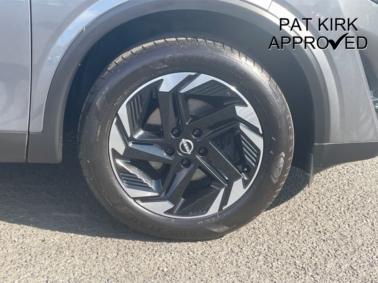 2024 Nissan Qashqai 1.3 DiG-T MH N-Connecta 5dr - vehicle photo 8 for sale on PureCar