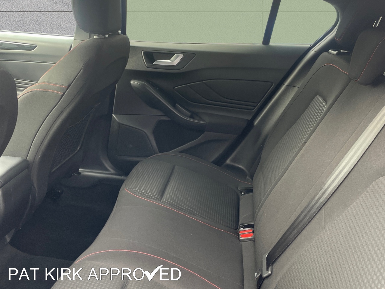 2024 Ford Focus 1.0 EcoBoost Hybrid mHEV ST-Line 5dr - vehicle photo 11 for sale on PureCar