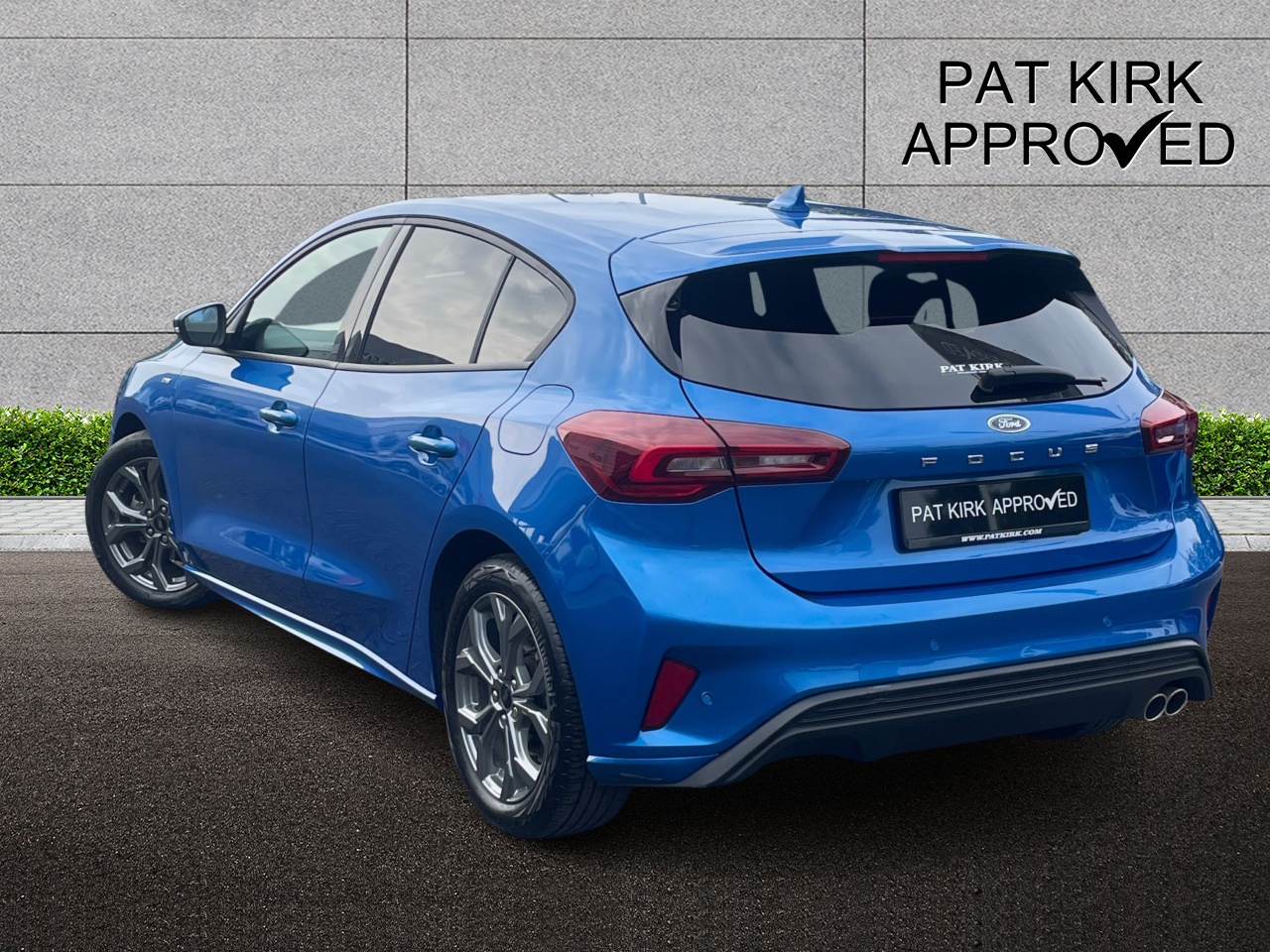 2024 Ford Focus 1.0 EcoBoost Hybrid mHEV ST-Line 5dr - vehicle photo 2 for sale on PureCar