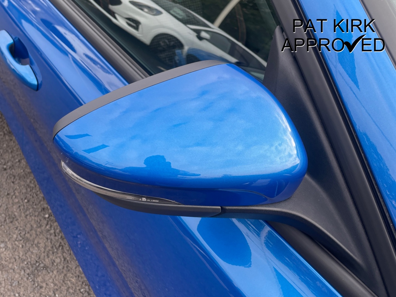 2024 Ford Focus 1.0 EcoBoost Hybrid mHEV ST-Line 5dr - vehicle photo 33 for sale on PureCar