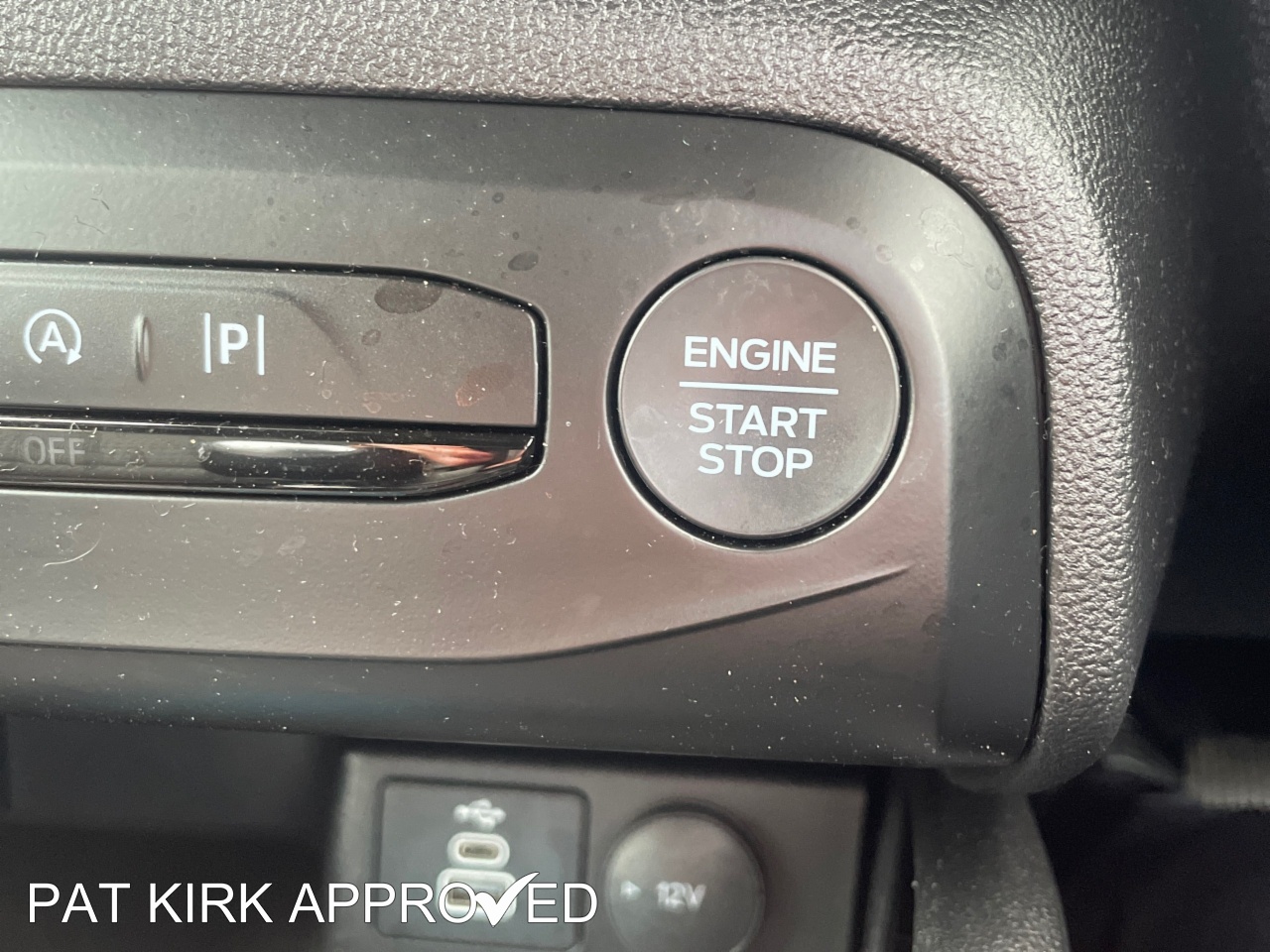 2024 Ford Focus 1.0 EcoBoost Hybrid mHEV ST-Line 5dr - vehicle photo 38 for sale on PureCar