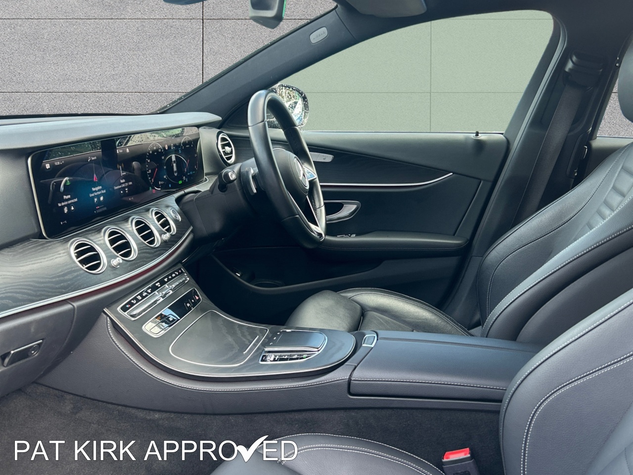 2022 MERCEDES E Class E220d 200 AMG Line Premium 4dr 9G-Tronic - vehicle photo 11 for sale on PureCar