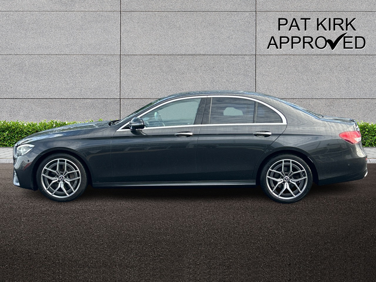 2022 MERCEDES E Class E220d 200 AMG Line Premium 4dr 9G-Tronic - vehicle photo 14 for sale on PureCar
