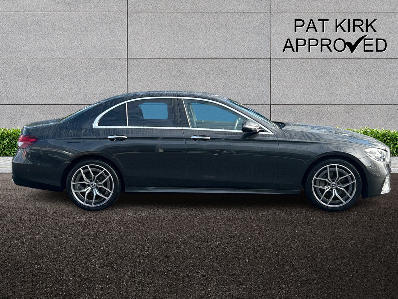 2022 MERCEDES E Class E220d 200 AMG Line Premium 4dr 9G-Tronic - vehicle photo 3 for sale on PureCar