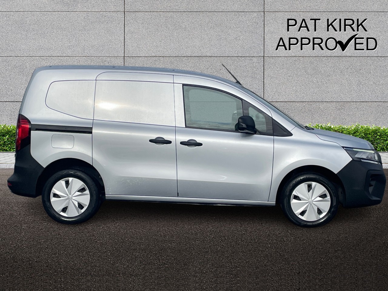 2023 Nissan Townstar 1.3 Acenta Van - vehicle photo 3 for sale on PureCar