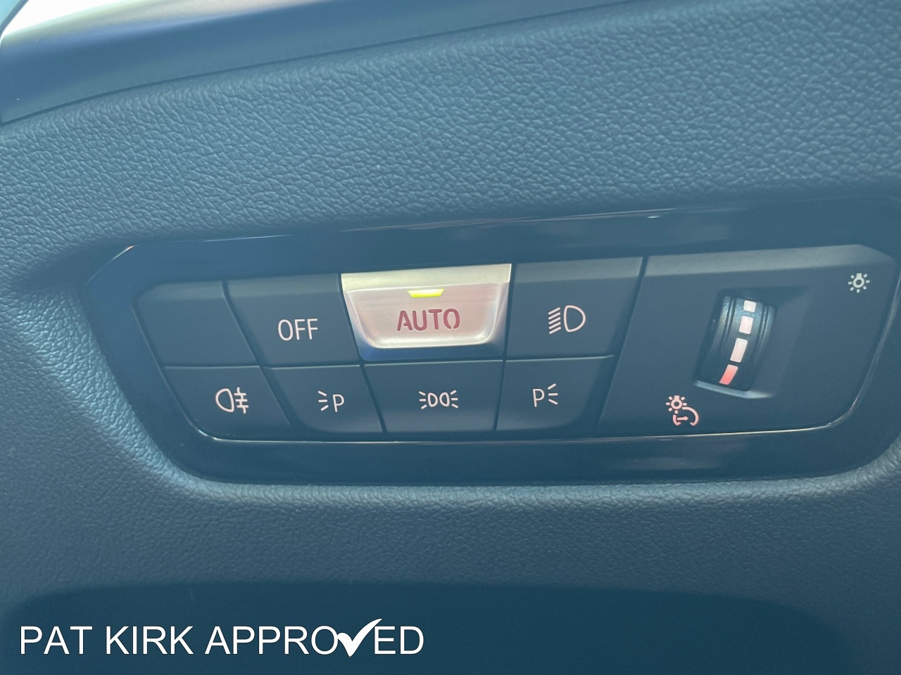 2025 BMW 4 Series 420i M Sport 5dr Step Auto Tech/Pro Pack - vehicle photo 22 for sale on PureCar