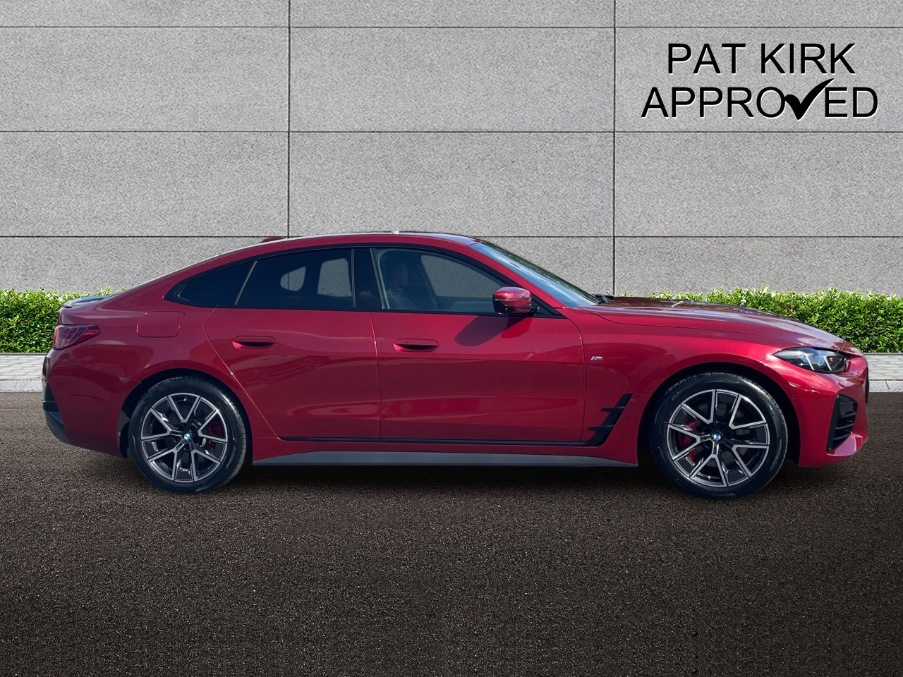 2025 BMW 4 Series 420i M Sport 5dr Step Auto Tech/Pro Pack - vehicle photo 3 for sale on PureCar