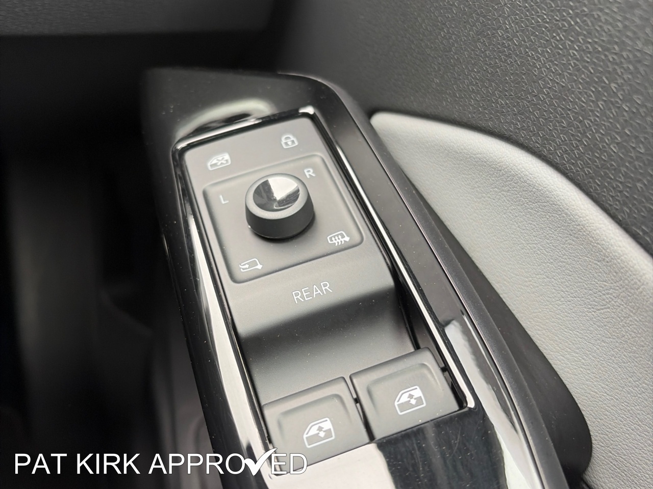 2022 Volkswagen Id.3 150kW Family Pro Performance 58kWh 5dr Auto - vehicle photo 22 for sale on PureCar