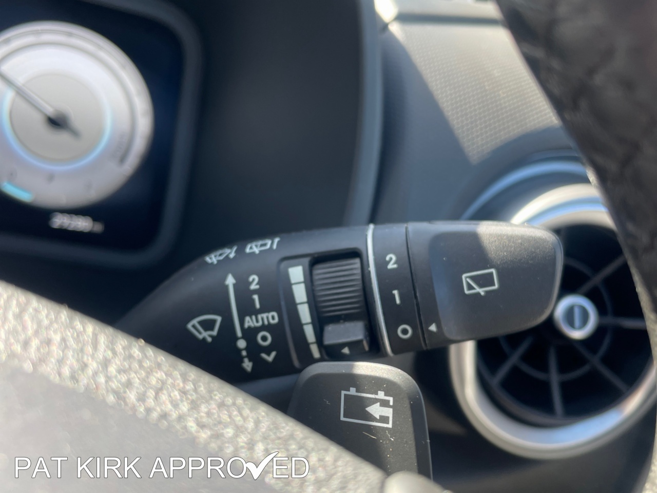 2023 Hyundai Kona 150kW Ultimate 64kWh 5dr Auto - vehicle photo 39 for sale on PureCar