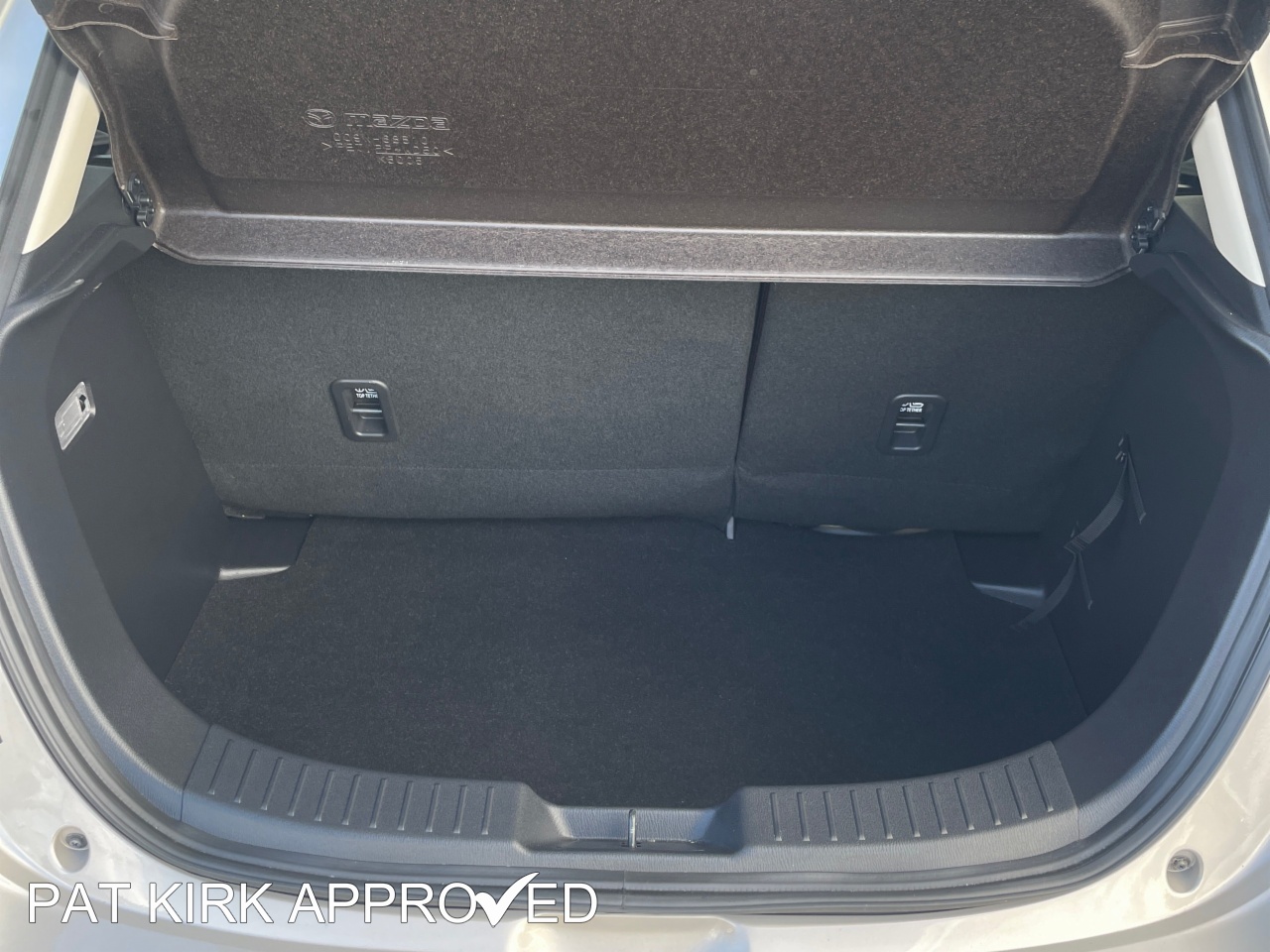 2025 Mazda 1.5 e-Skyactiv G MHEV Exclusive-Line 5dr - vehicle photo 22 for sale on PureCar