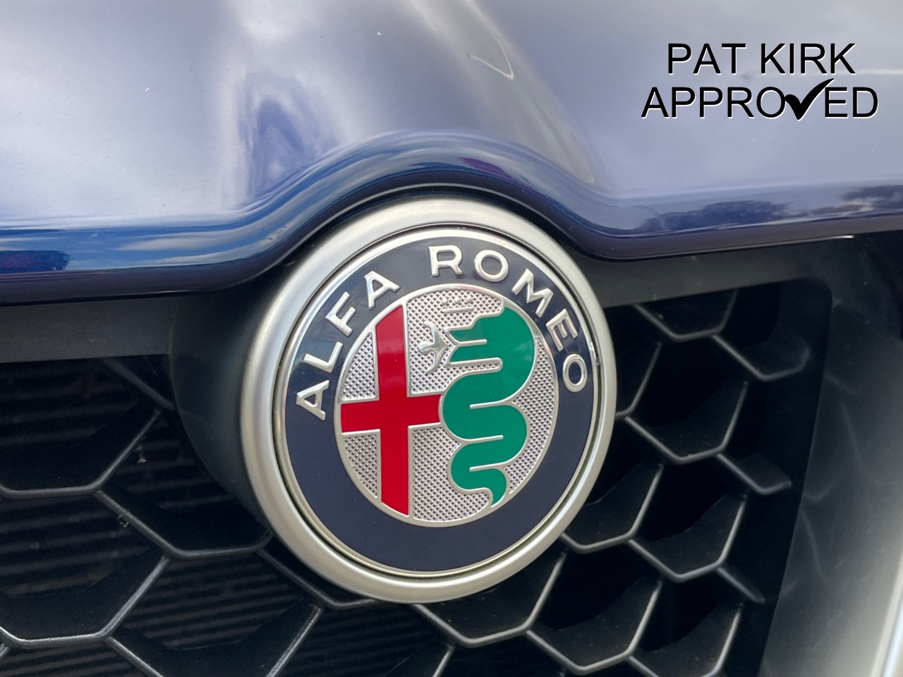 2019 Alfa Romeo Stelvio 2.2 D 210 Speciale 5dr Auto - vehicle photo 12 for sale on PureCar