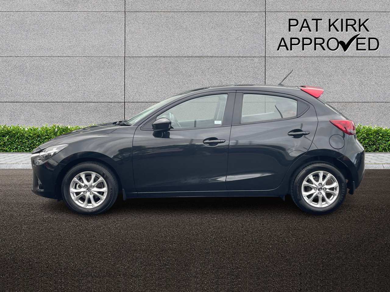 2017 Mazda 1.5 Red Edition 5dr - vehicle photo 15 for sale on PureCar