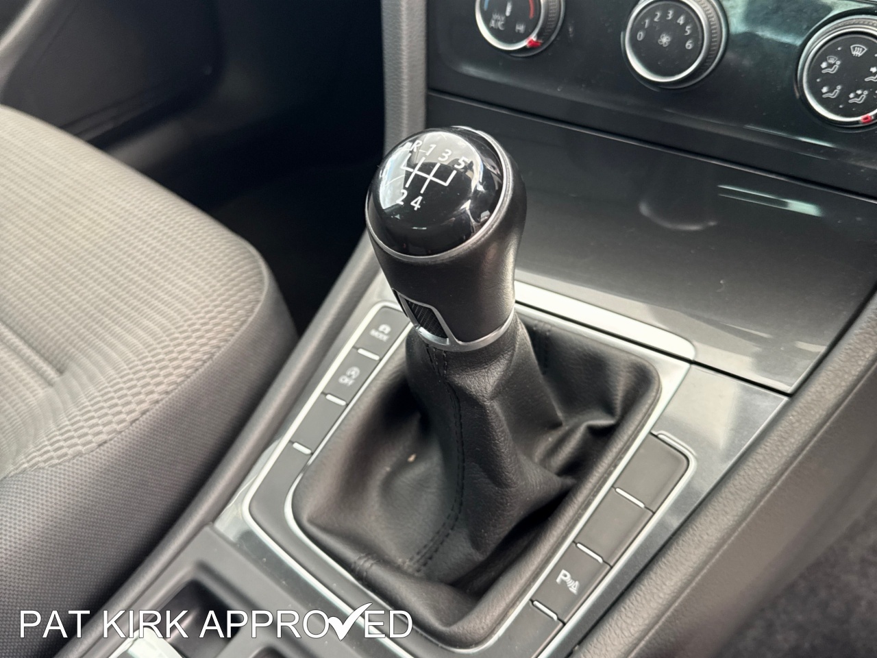 2019 Volkswagen Golf 1.6 TDI Match 5dr - vehicle photo 24 for sale on PureCar