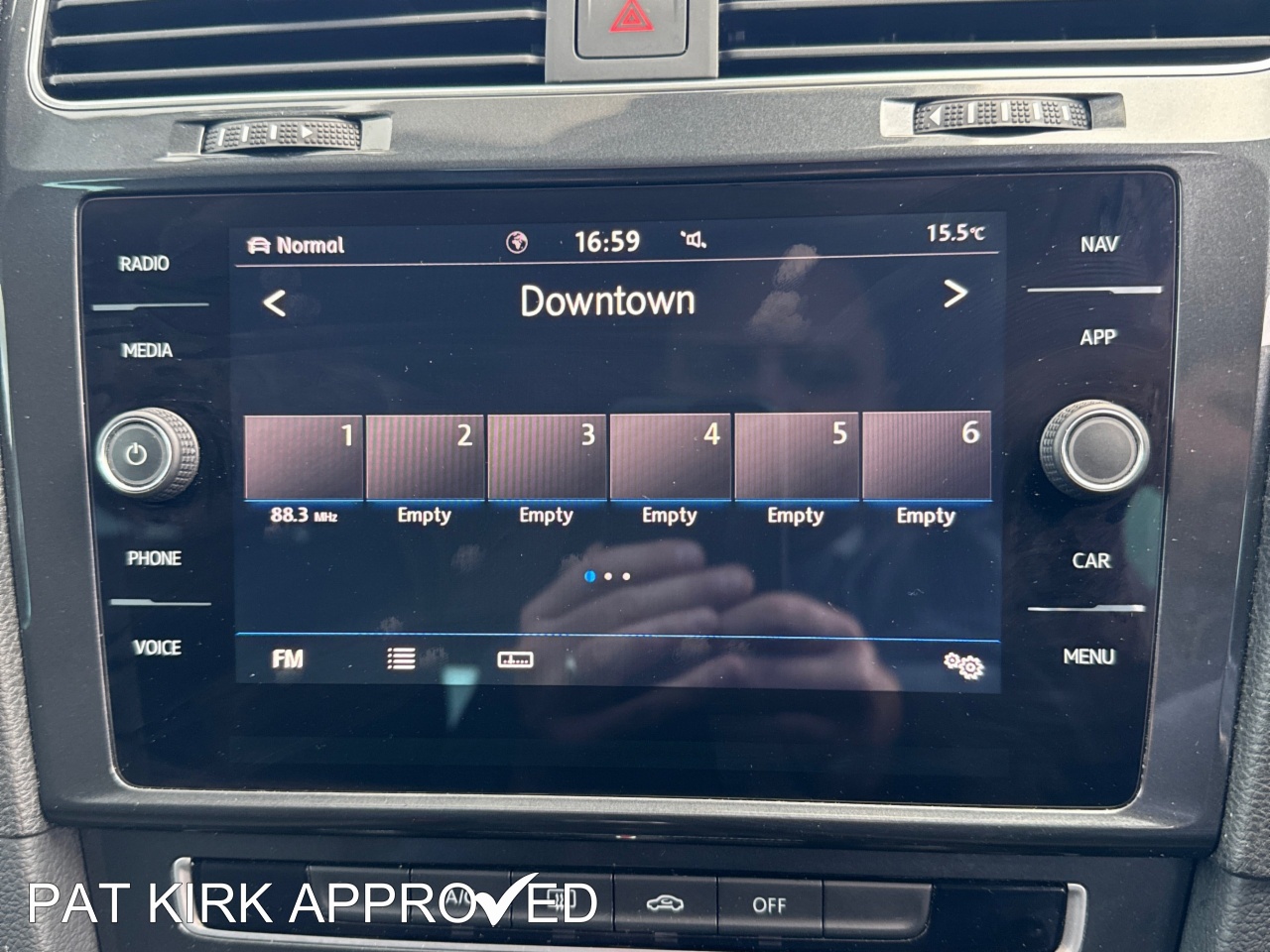 2019 Volkswagen Golf 1.6 TDI Match 5dr - vehicle photo 33 for sale on PureCar