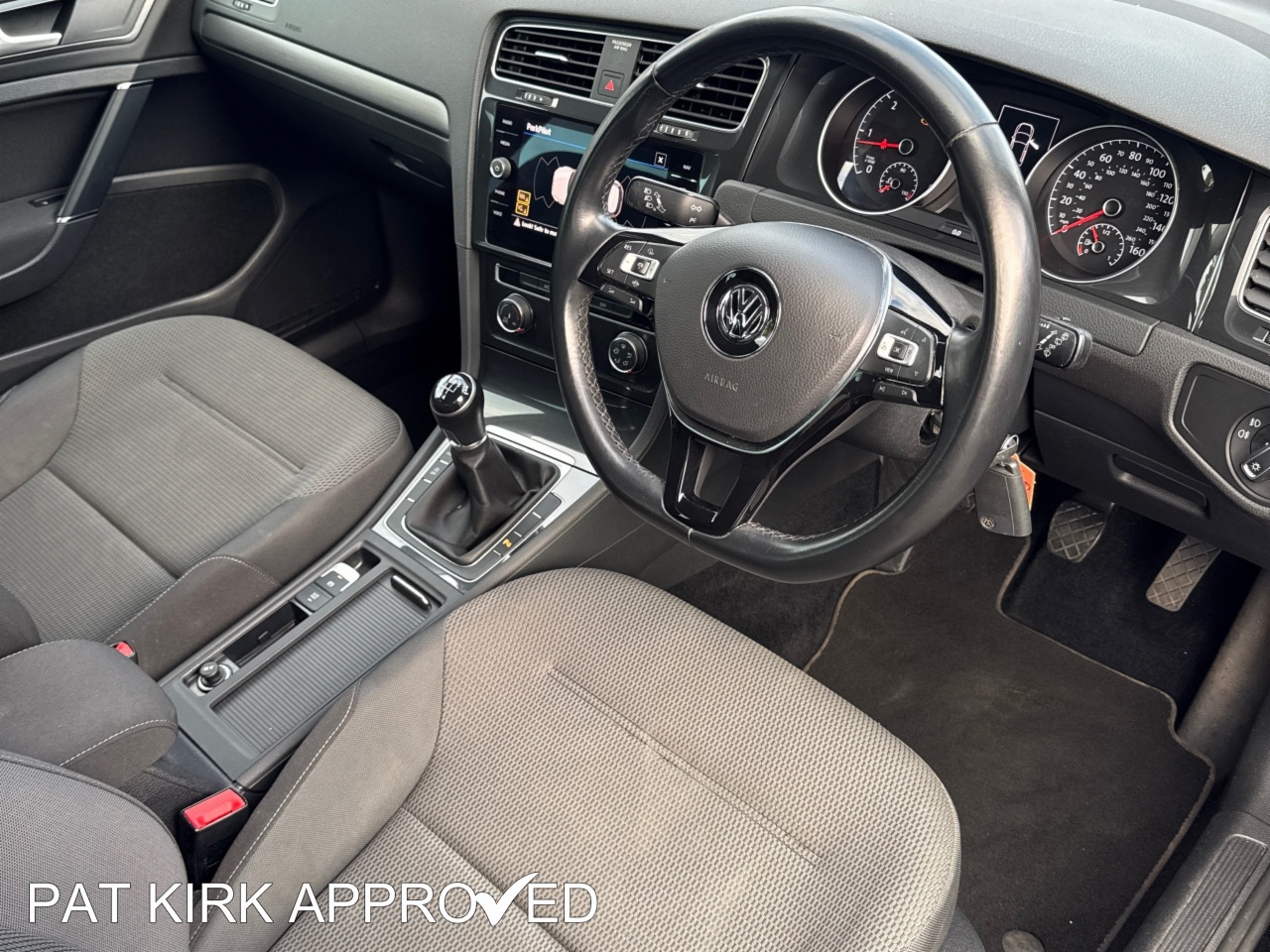 2019 Volkswagen Golf 1.6 TDI Match 5dr - vehicle photo 4 for sale on PureCar