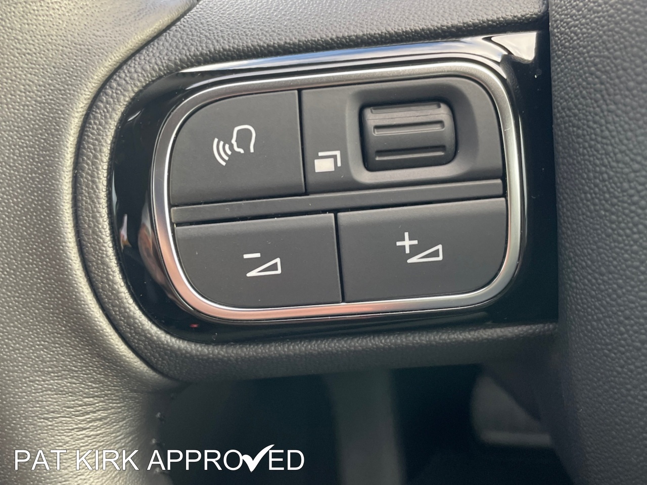 2025 Citroen C5 Aircross 1.5D Max Edition 5dr Auto - vehicle photo 18 for sale on PureCar