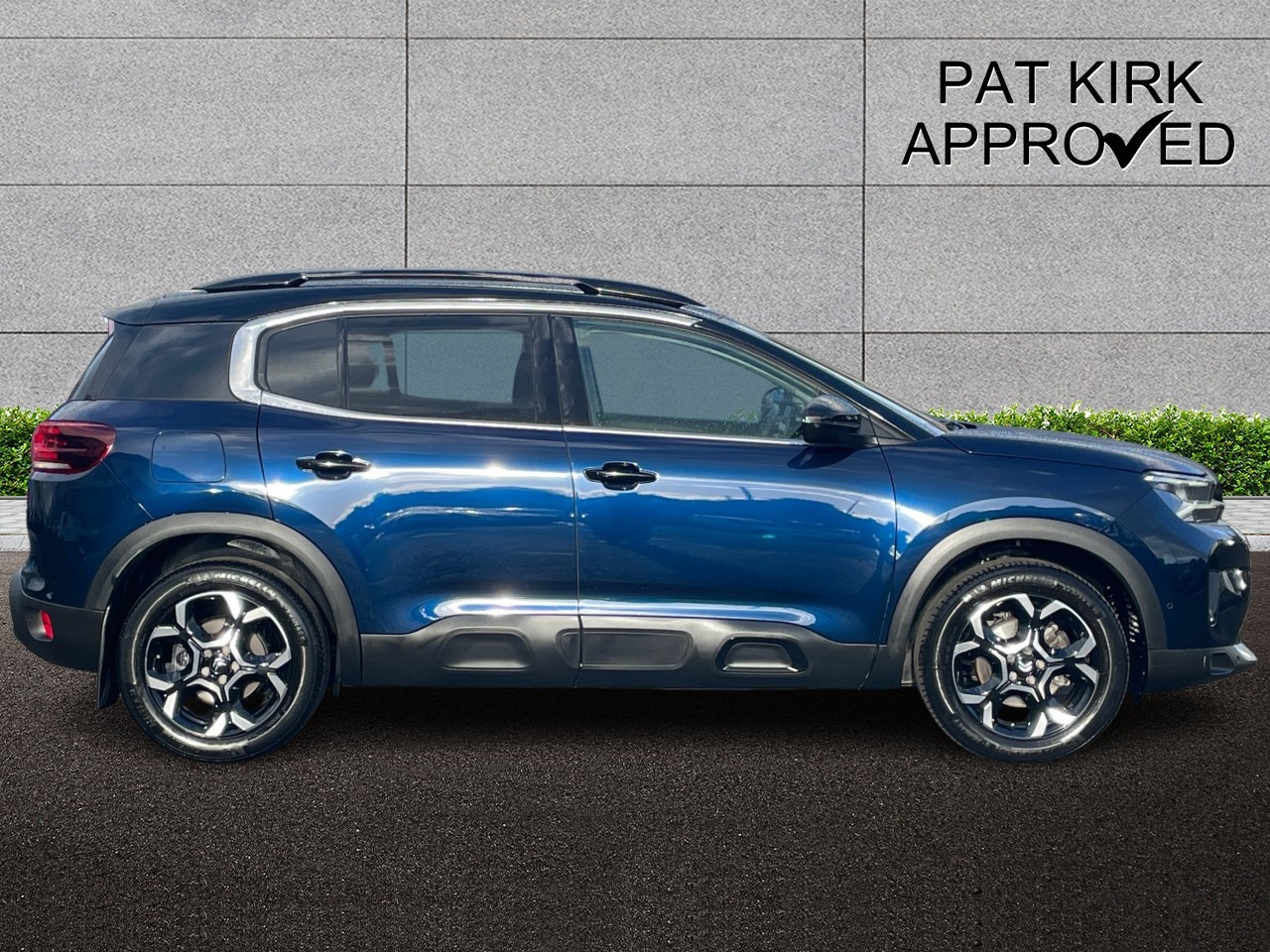 2025 Citroen C5 Aircross 1.5D Max Edition 5dr Auto - vehicle photo 3 for sale on PureCar