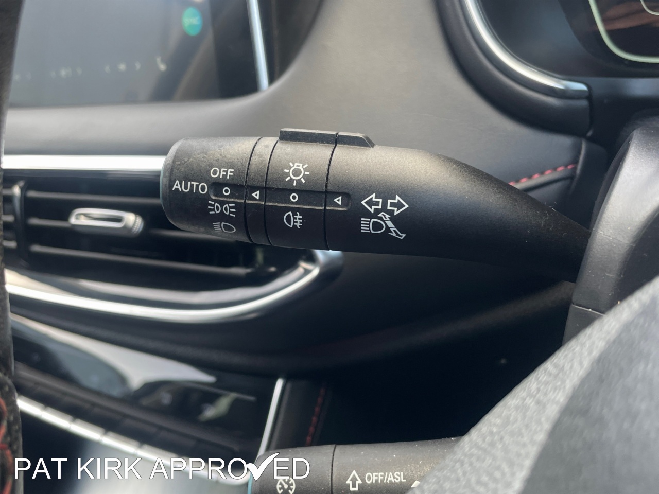 2023 MG HS 1.5 T-GDI Trophy 5dr DCT - vehicle photo 38 for sale on PureCar