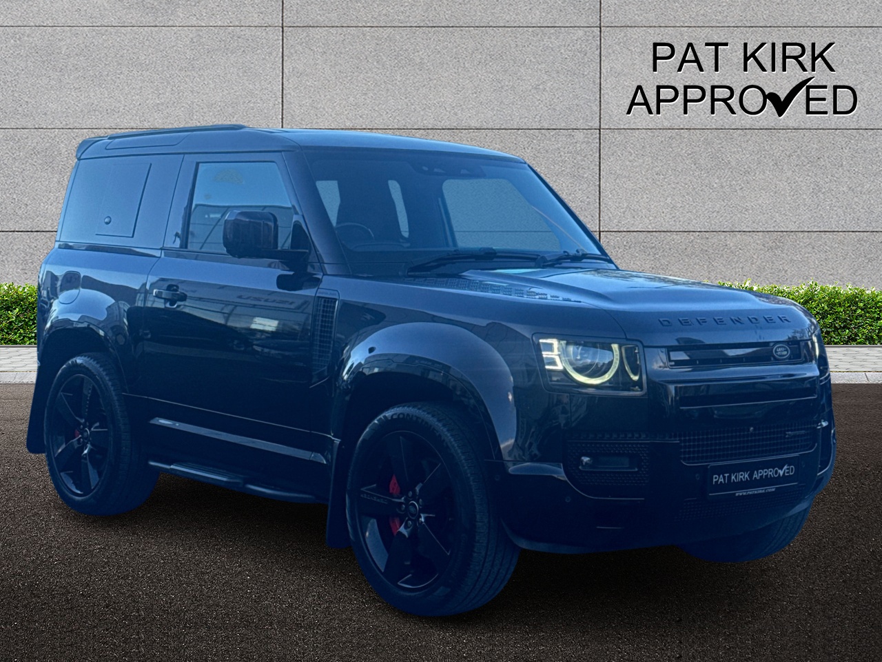 Land Rover Defender 2022