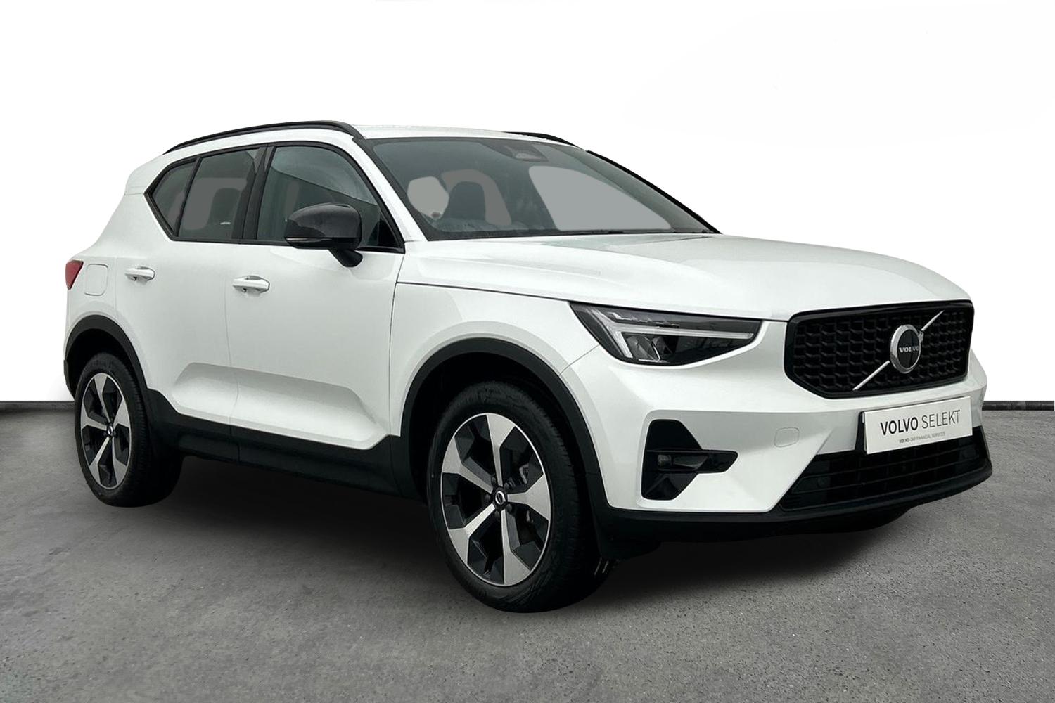 Volvo XC40 listing photo