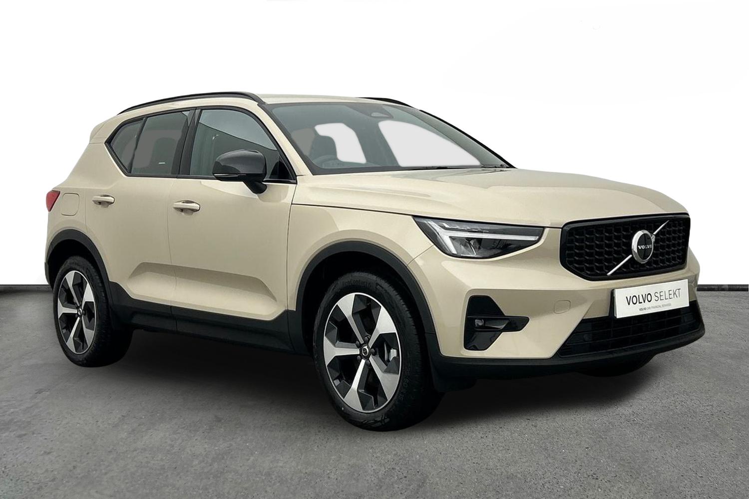 Volvo XC40 listing photo
