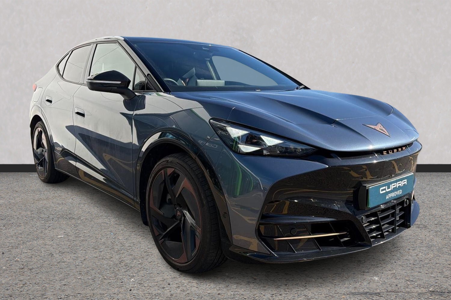 Cupra Tavascan listing photo