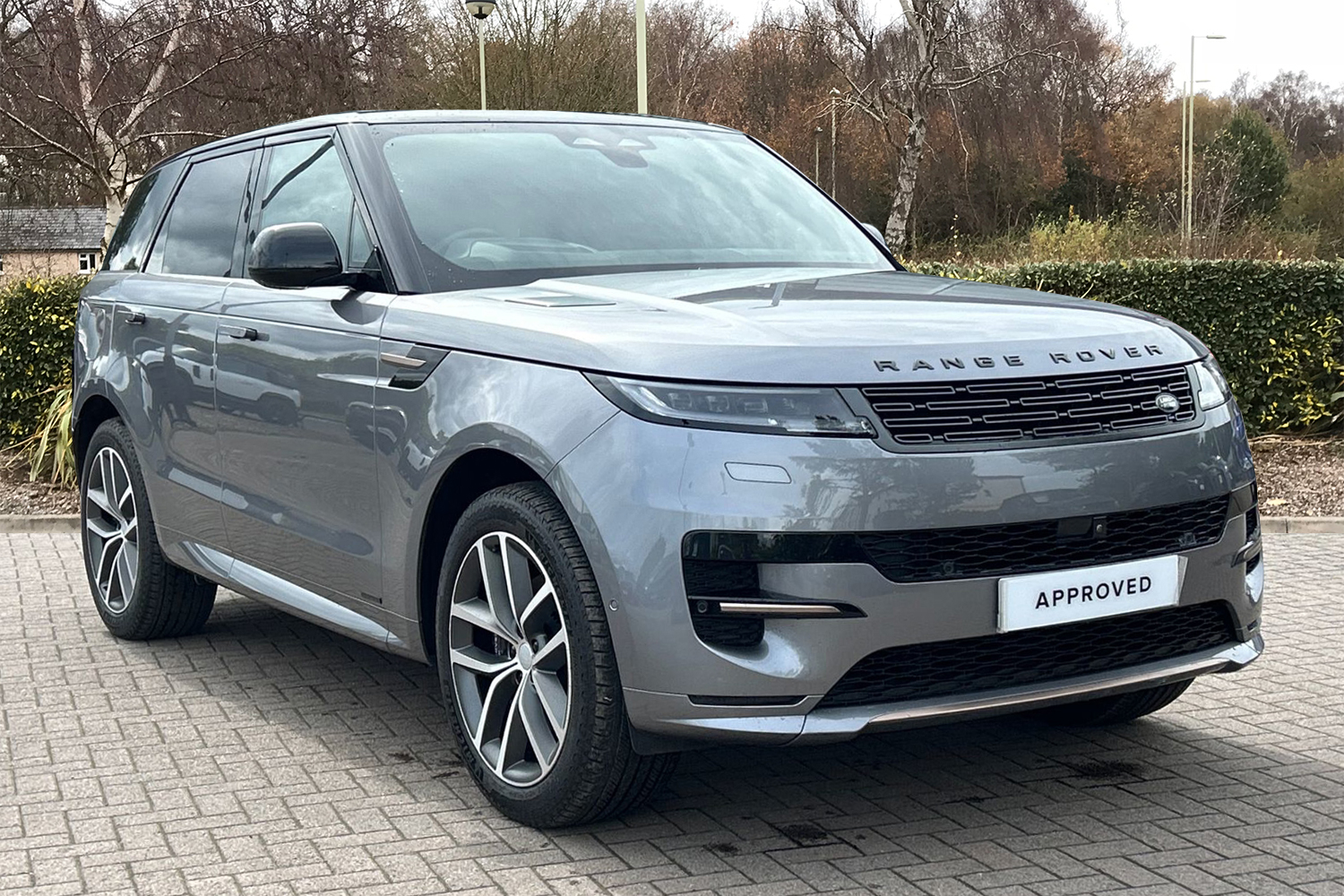 Land Rover Range Rover Sport listing photo