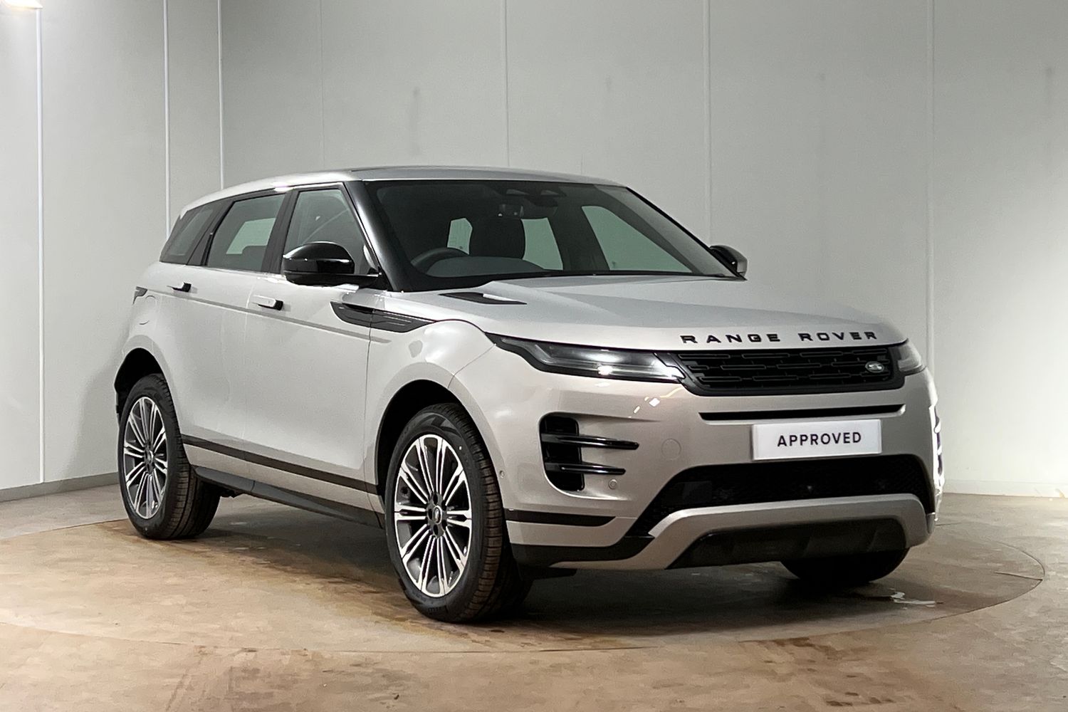 Land Rover Range Rover Evoque listing photo