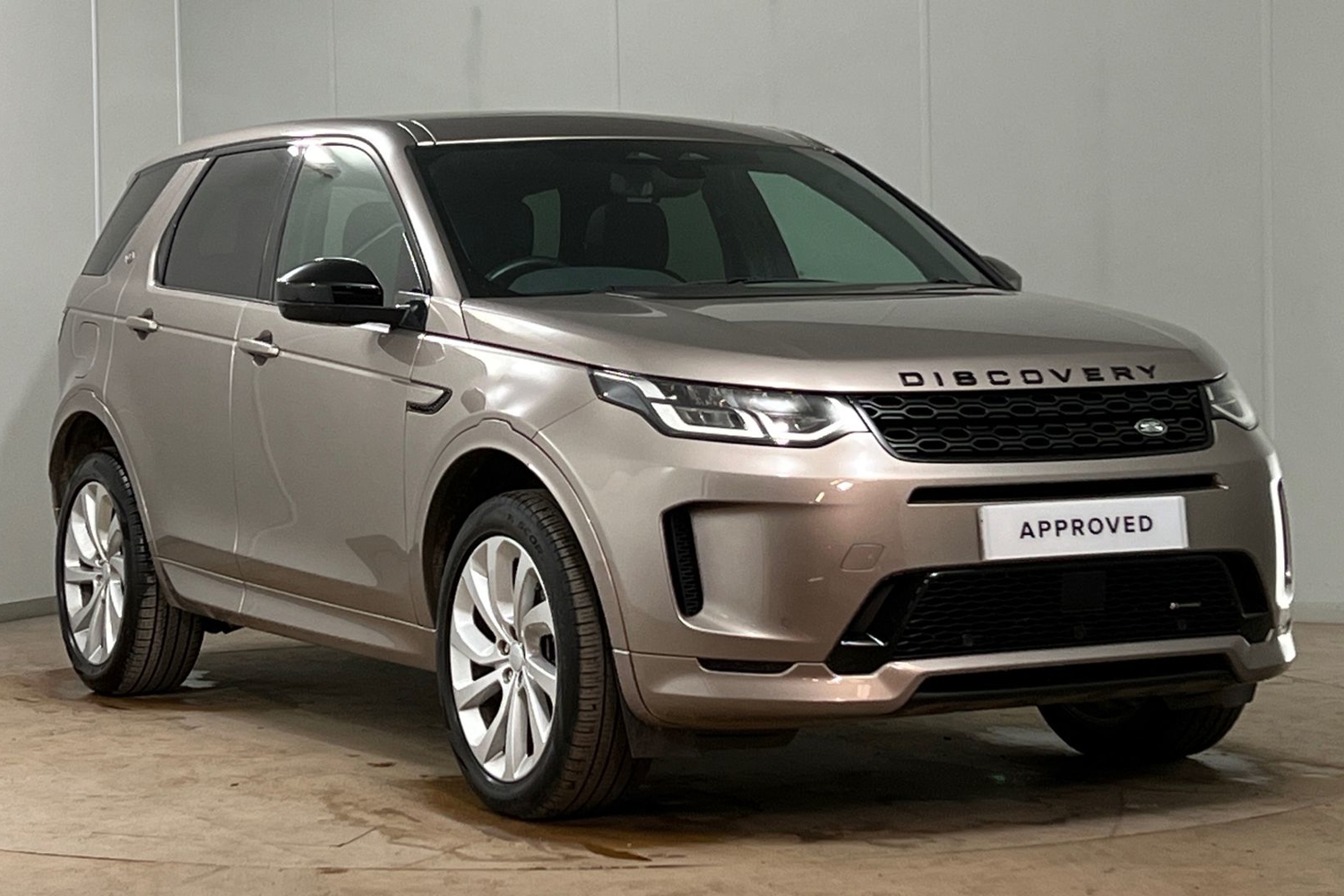 Land Rover Discovery Sport listing photo