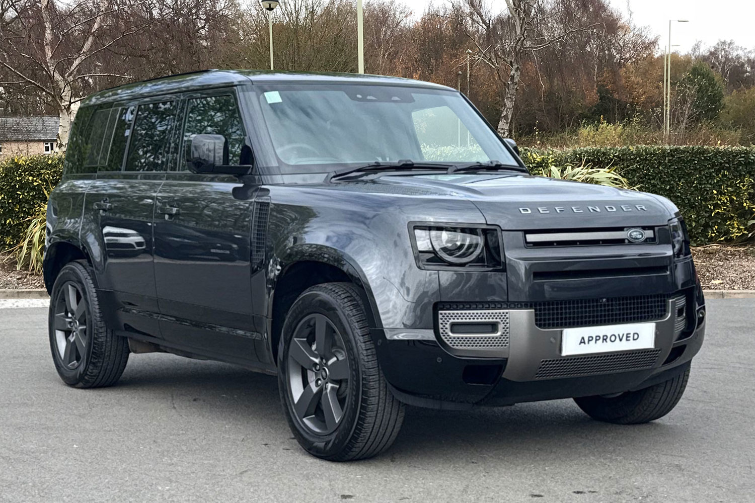 Land Rover Defender 110 listing photo
