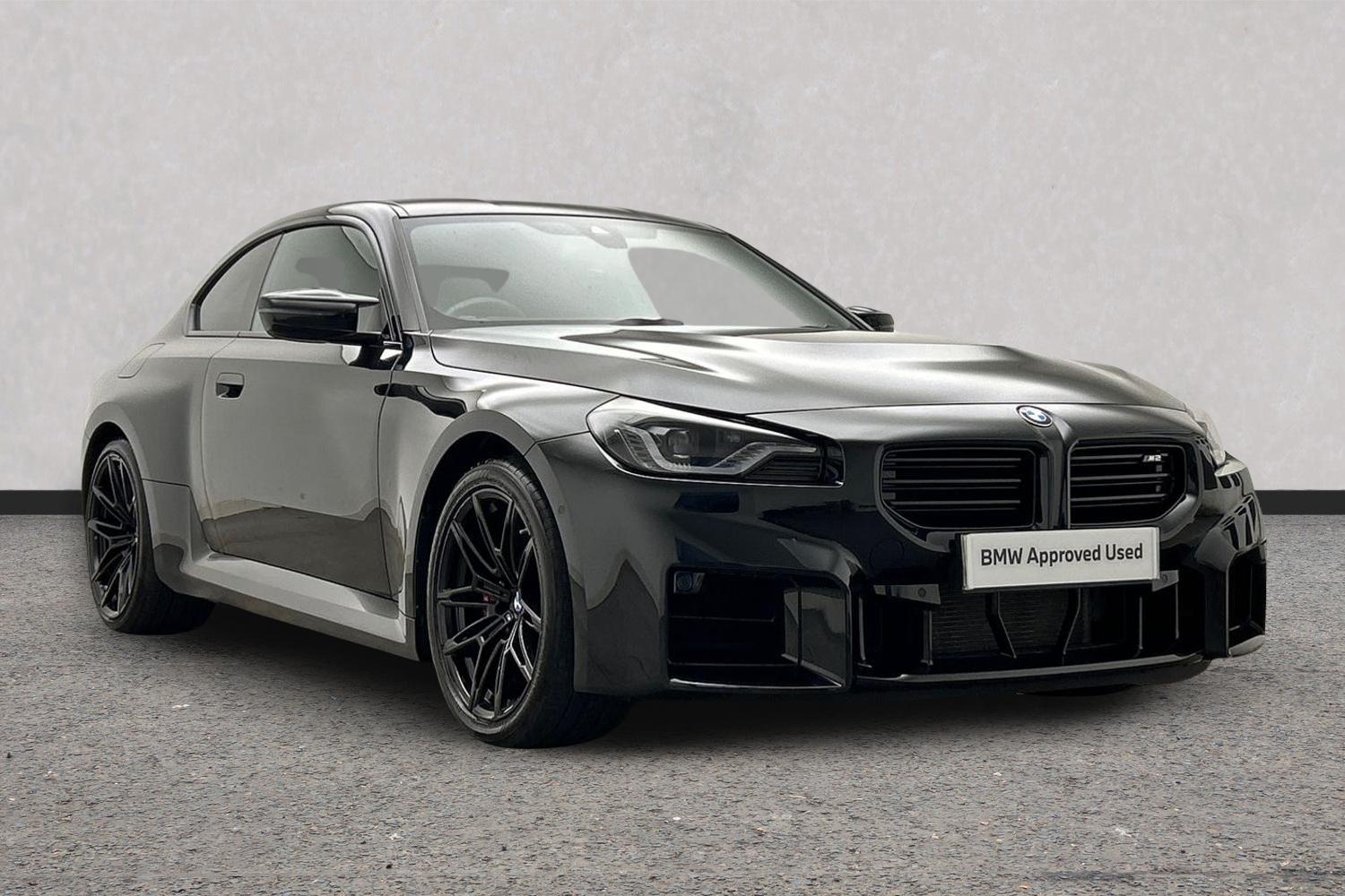 BMW M2 listing photo